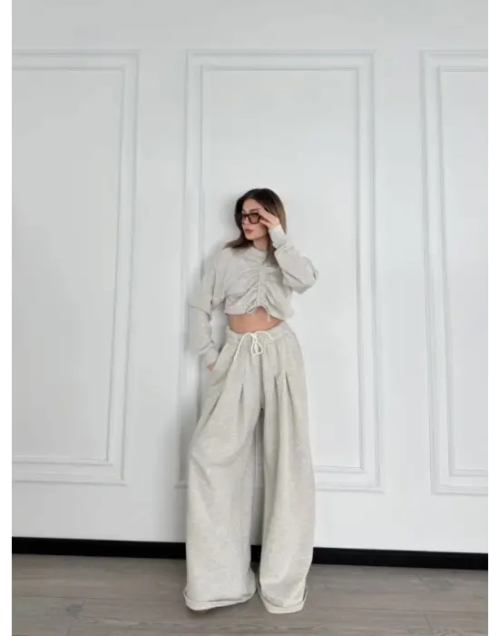 Uzun Kollu Önü İp Büzgülü  Crop Ve Pantolon İkili Takım - Gri