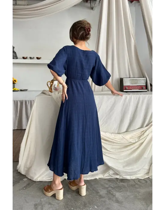 Omarı Yırtmaç Detaylı V Yaka Müslin Elbise - Lacivert