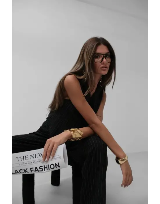 V Yaka Çizgili Kruvaze Yelek