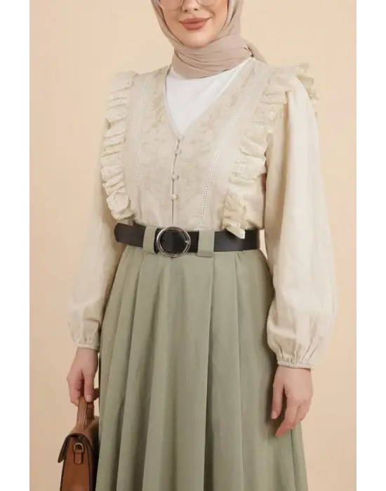 V Yaka Dantel Detaylı Nakışlı Balon Kol Keten Gömlek -Bej