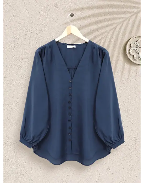 V Yaka Düğmeli Arkası Uzun Gömlek -Laci