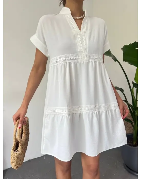 Omarı Şık V Yaka Beyaz Elbise