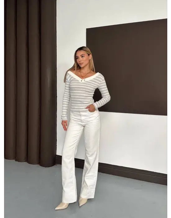 V yaka kol ve yaka düğmeli bluz gribeyaz A4047