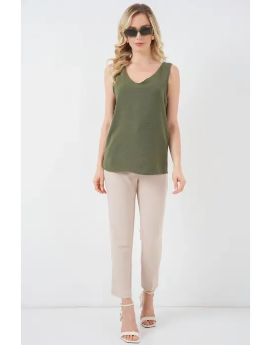 V Yaka Sıfır Kol Bluz 950 - Haki