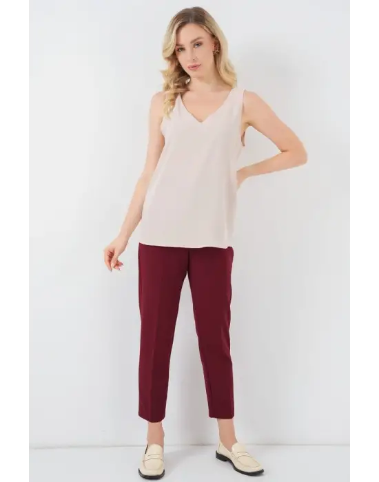 V Yaka Sıfır Kol Bluz 950 - Krem