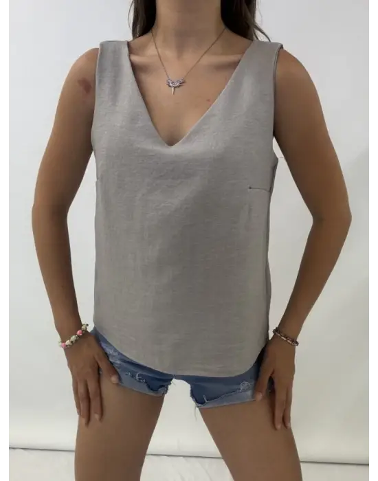 Omarı Gri Keten Bluz V Yaka Sıfır Kol