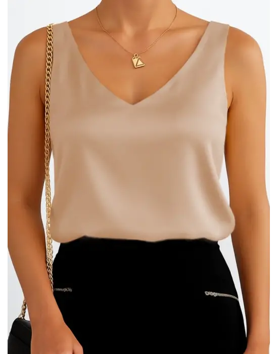 V Yaka Sıfır Kol Saten Bluz -Bej