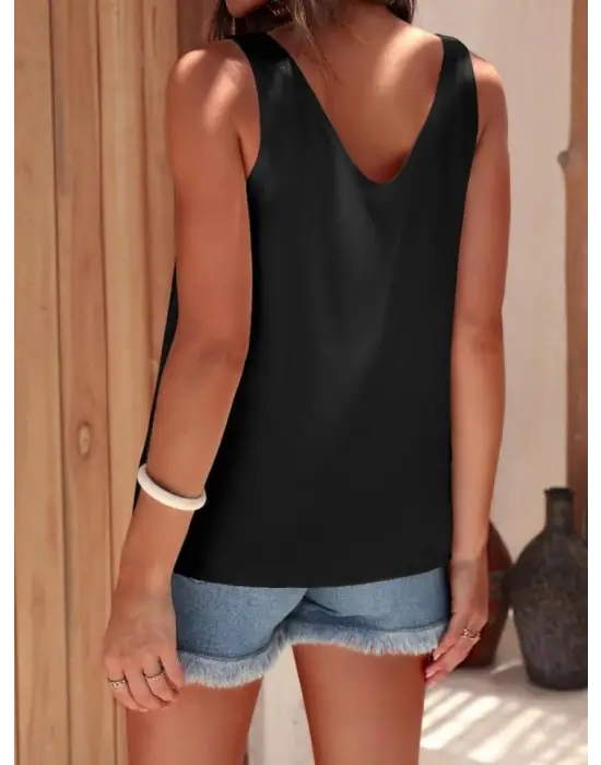 V Yaka Sıfır Kol Saten Bluz -Siyah