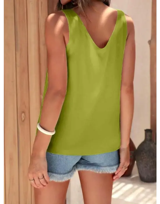 V Yaka Sıfır Kol Saten Bluz -Yağ Yeşili