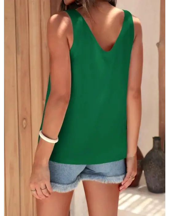 V Yaka Sıfır Kol Saten Bluz-Zümrüt