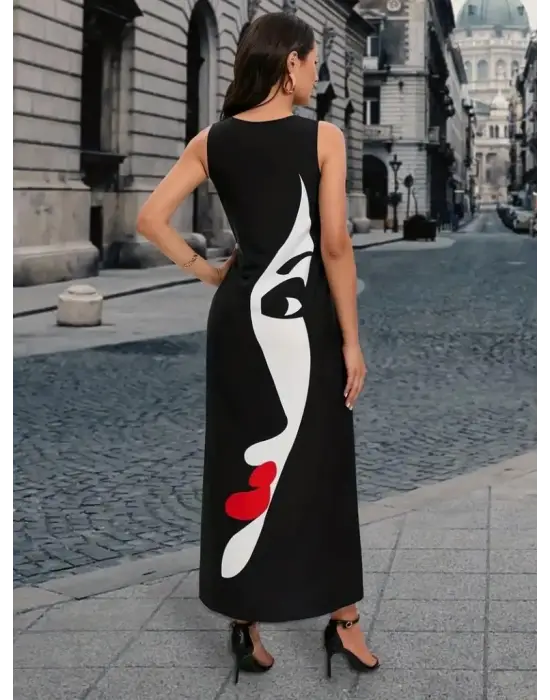 Omarı Klasik Şıklıkta V Yaka Süprem Elbise