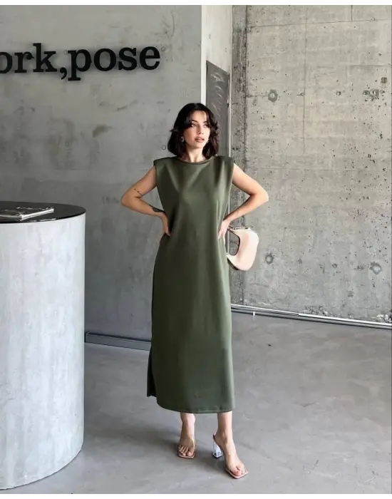 Şık Vatkalı Elbise