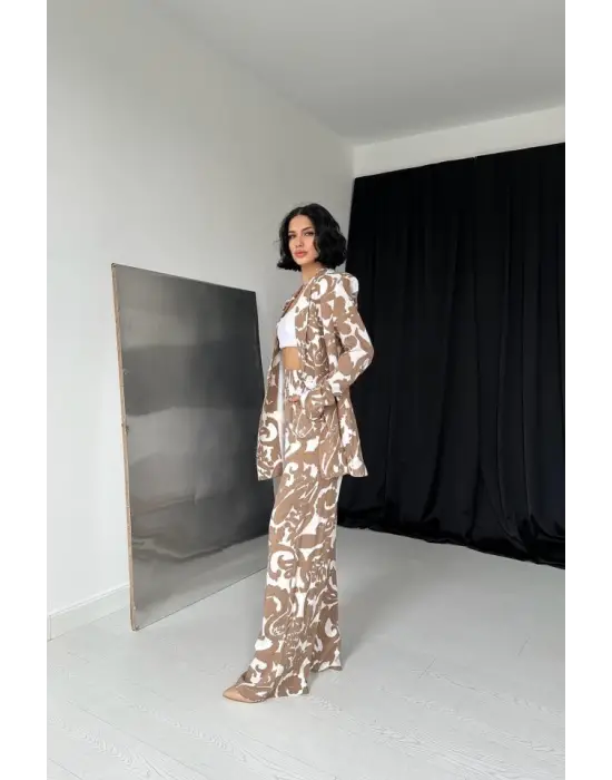 Omarı Yumuşak Dokulu Vizon Takım