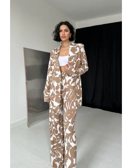 Omarı Yumuşak Dokulu Vizon Takım