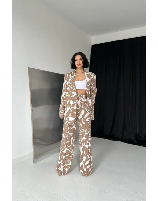 Omarı Yumuşak Dokulu Vizon Takım