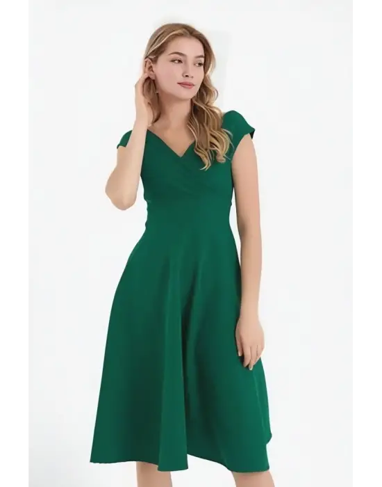 Omarı Flörtöz Ve Şık Krep Elbise