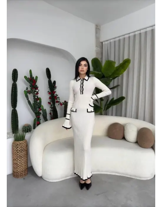 Omarı Şık ve Minimalist Cep Detaylı Elbise