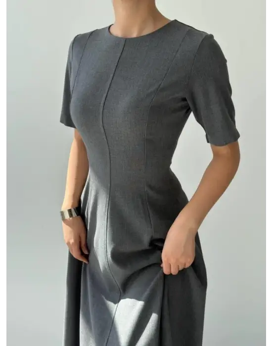 Omarı Kadife Pliseli Midi Elbise