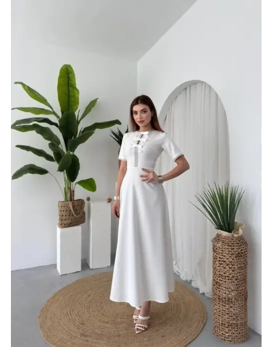 Wera Taşlı Fiyonk Detaylı Elbise