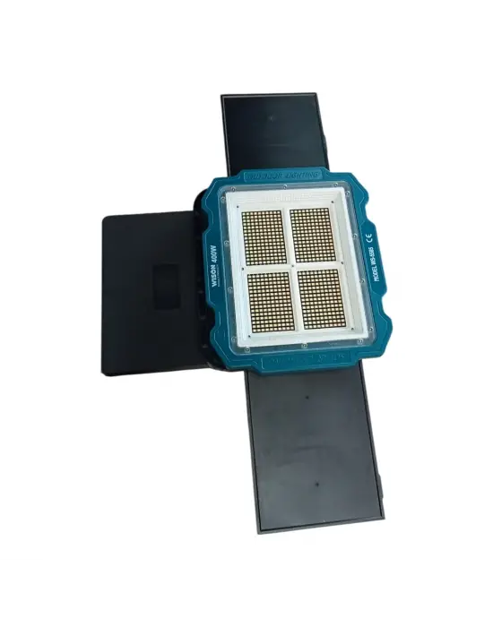 Wıson Ws-5585 Çok Fonksiyonlu 3 Solar Panelli 400w Spot Aydınlatma