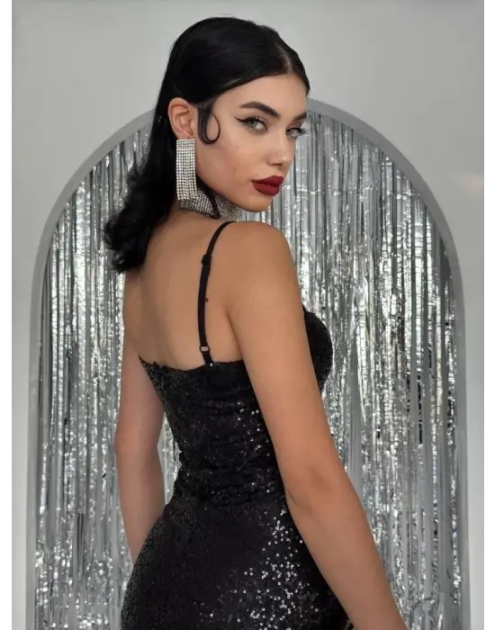 Omarı İp Askılı Şık Elbise