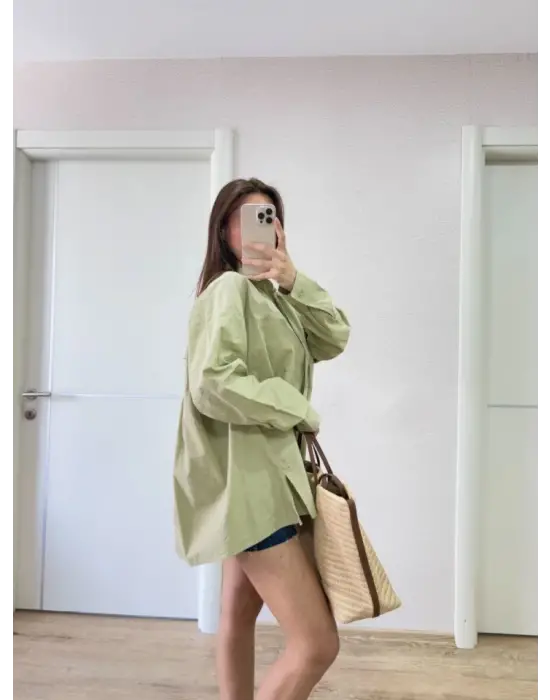 Yakalı Yandan Yırtmaçlı Gömlek - Yeşil