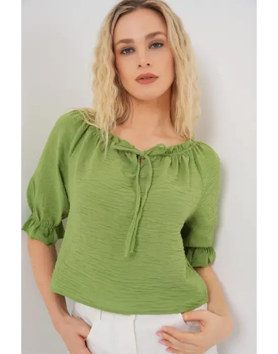 Modern Fırfır Detaylı Bluz