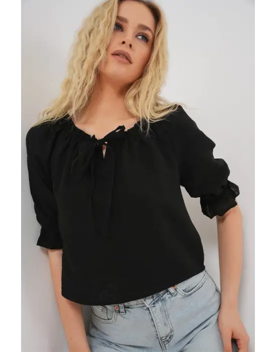 Yakası Fırfır Detaylı Bluz 959 - Siyah