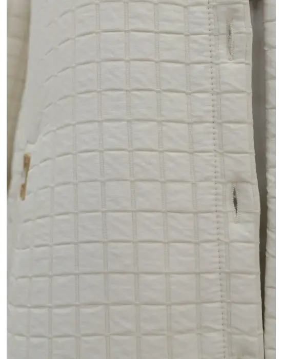 Taş Yakası Zincir Detaylı Uzun Kapitone Kaban Kadın Giyim