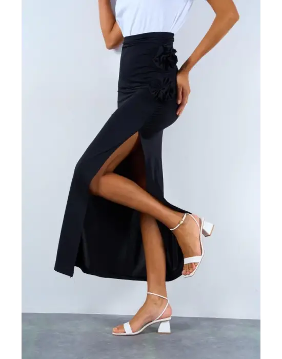Omarı Güllü Siyah Etek Yandan Büzgülü