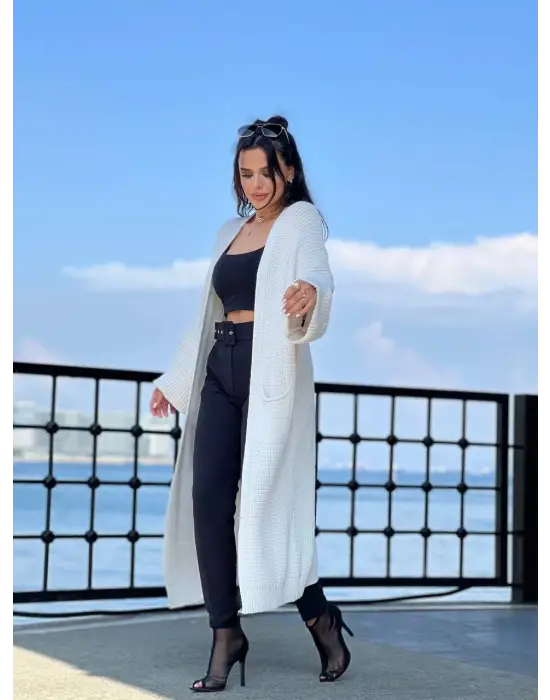 Yarasa kol uzun triko hırka beyaz