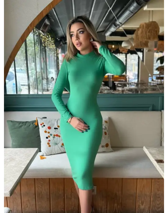 Omarı Süet Yarım Balıkçı Yaka Kadın Midi Boy Elbise