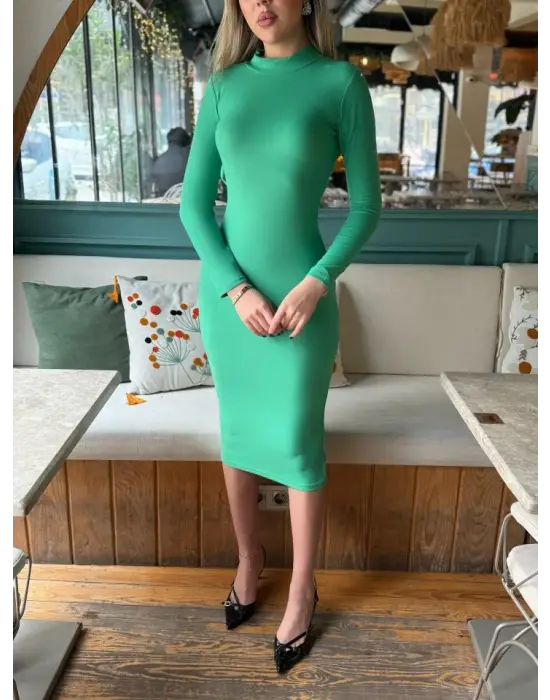 Omarı Süet Yarım Balıkçı Yaka Kadın Midi Boy Elbise