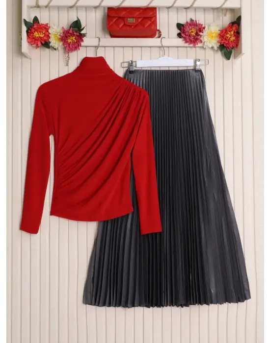 Omarı Yarım Boğazlı Sandy Bluz - Kırmızı Trendi