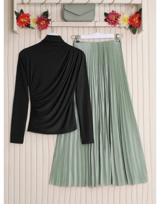 Omarı Şık Kırışıklı Sandy Bluz - Siyah