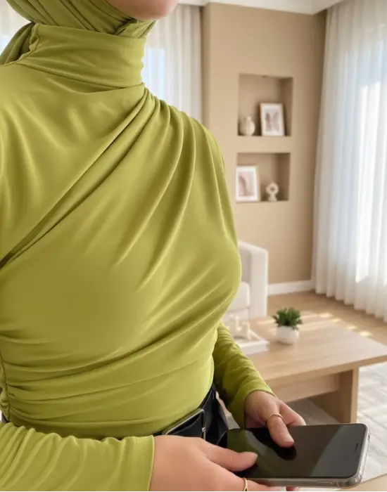 Yarım Boğaz Büzgülü Sandy Bluz   -Yağ Yeşili