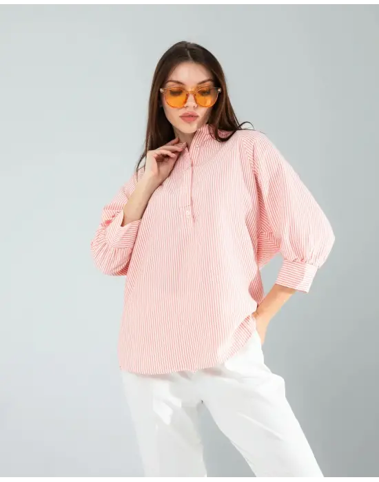 Omarı Modern Tarzda Turuncu Çizgili Gömlek