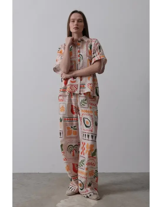 Omarı Taş ve Turuncu Baskılı Kısa Kol Takım