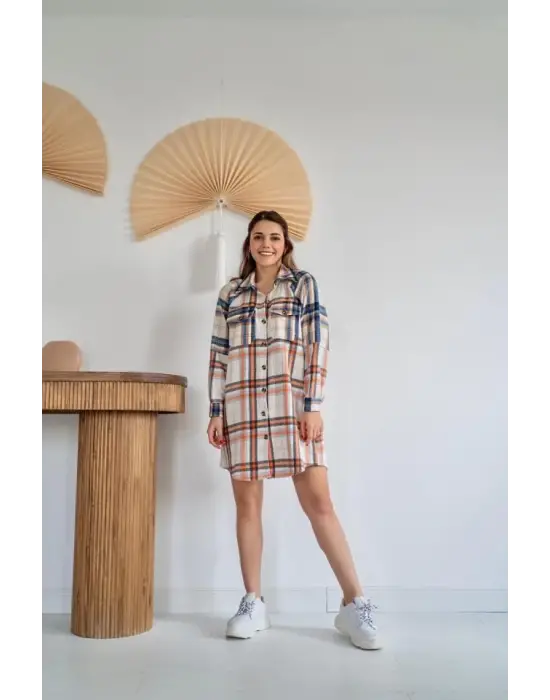 Omarı Klasik Tarzda Kot Elbise