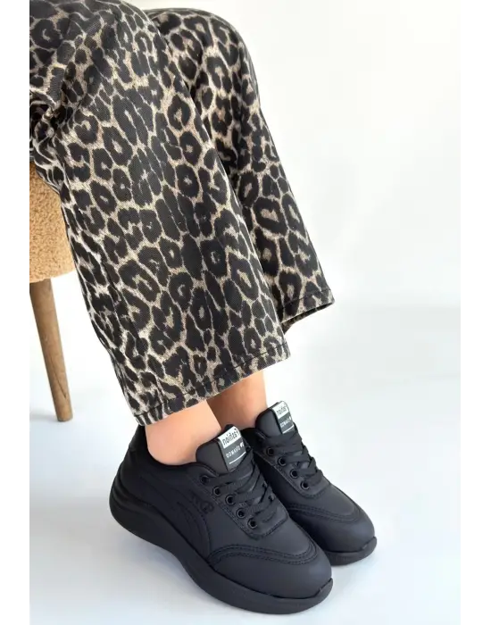 Yejja Siyah Cilt Bağcıklı Spor Ayakkabı