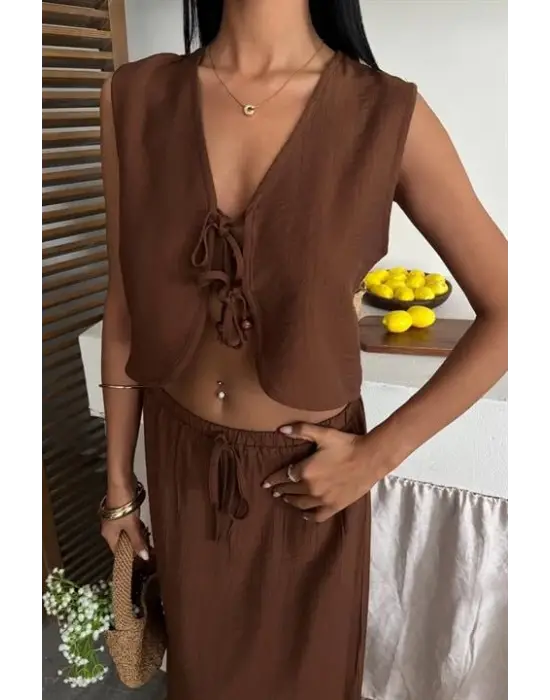 Omarı Dantel Detaylı Uzun Etekli Yelek Takımı