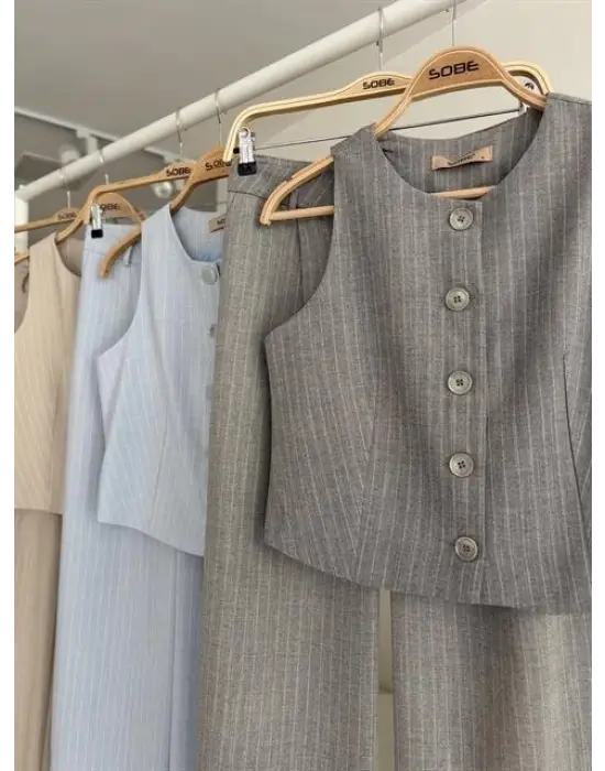 Omarı Çizgili Flamlı Poliviscon Takım