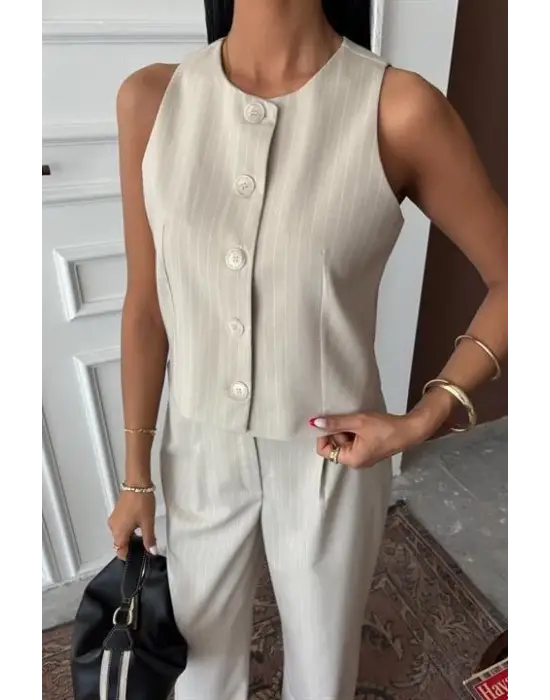 Omarı Çizgili Flamlı Poliviscon Takım