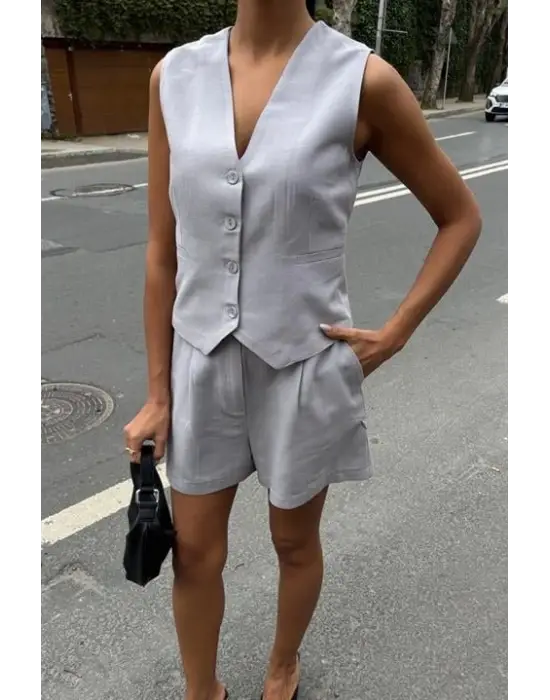 Omarı Şıklığıyla Sizi Büyüleyecek Keten Takım