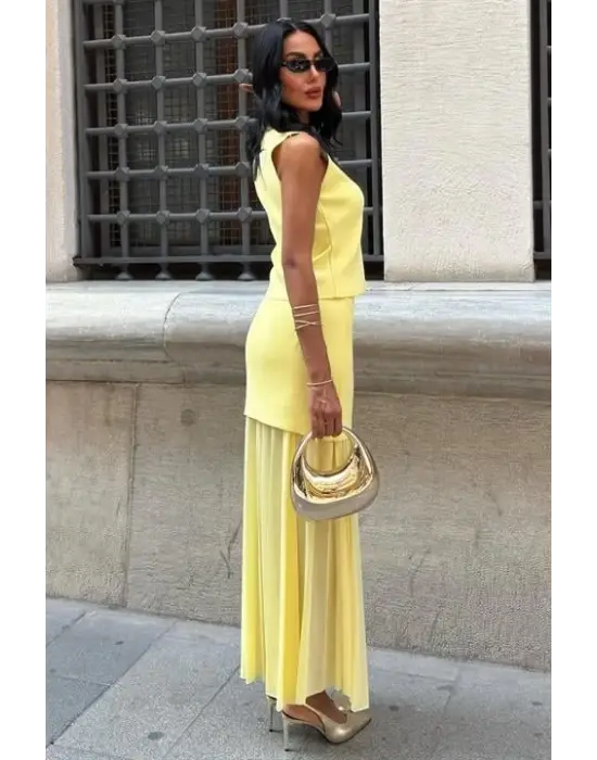 Omarı Yelekli Pilise Etek Triko Takım