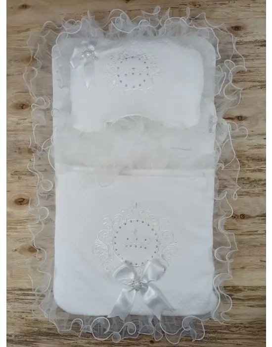 Etkileyici Bal Peteği Nakışlı Kundaklı Set