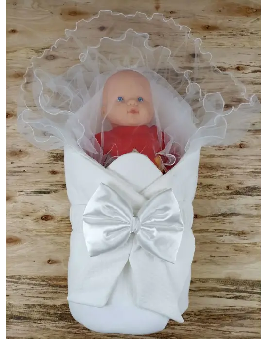 Etkileyici Bal Peteği Nakışlı Kundaklı Set