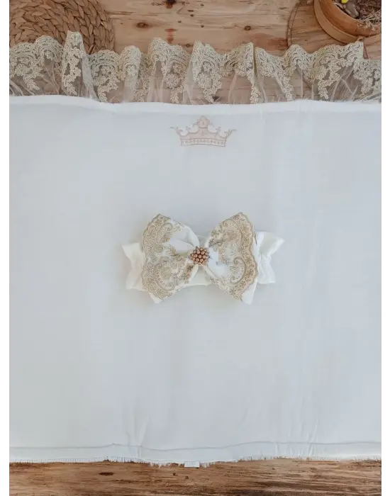 Özel Taç Nakışlı Yenidoğan Wool Bebek Battaniyesi