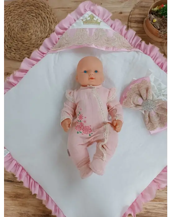 Lüks İşlemeli Bebek Battaniyesi