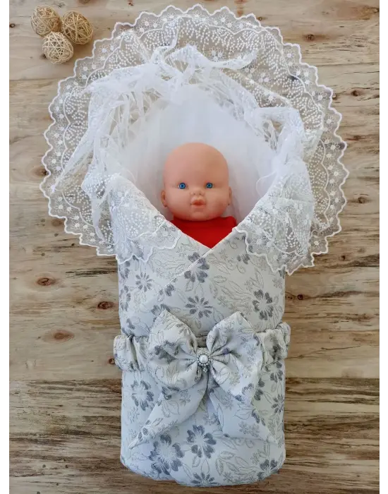 Duvaklı Taşlı Lacivert Bebek Battaniyesi